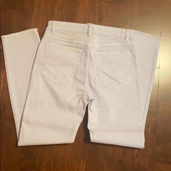 Very light blue/white jeans - Picture 3 of 3